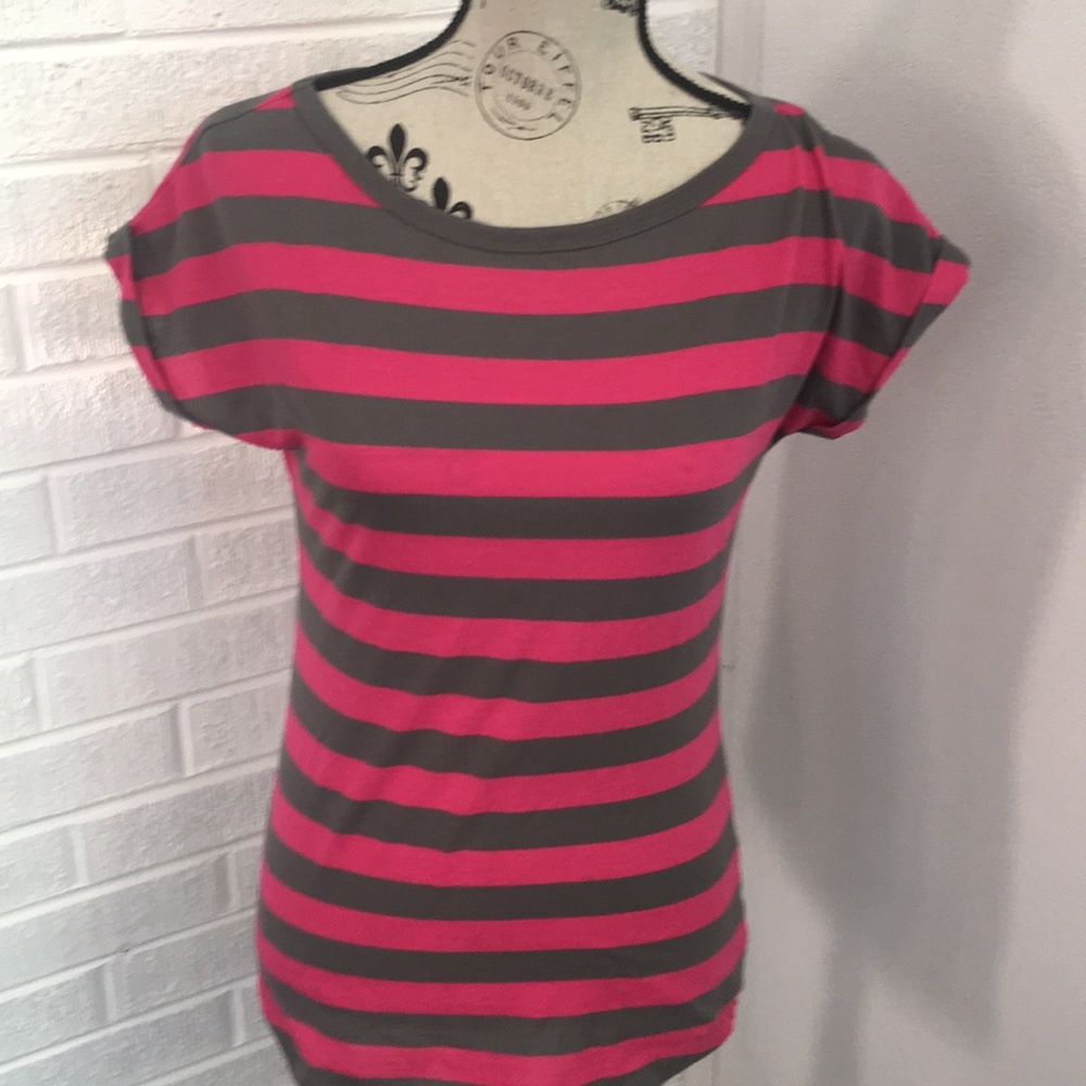 Mix & CO S Striped Tshirt in Hot Pink and Gray